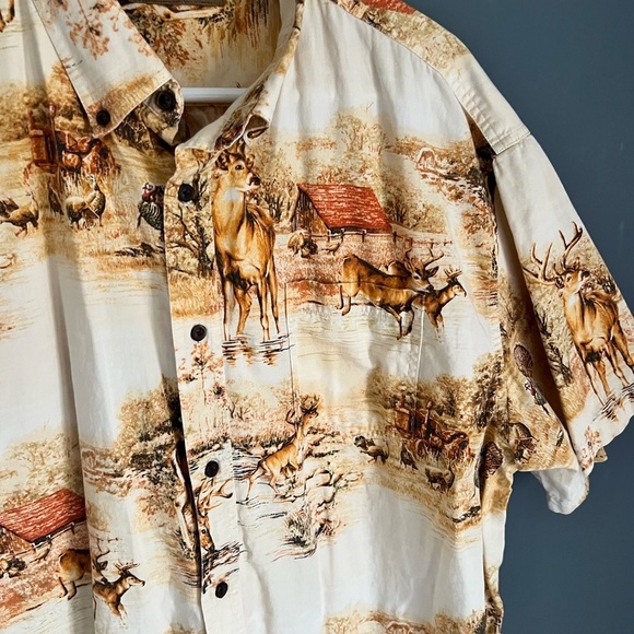 Morgan Creek Shirt Size XL Button-Down All Over Deer Print Outdoor Hunting - Picture 3 of 5